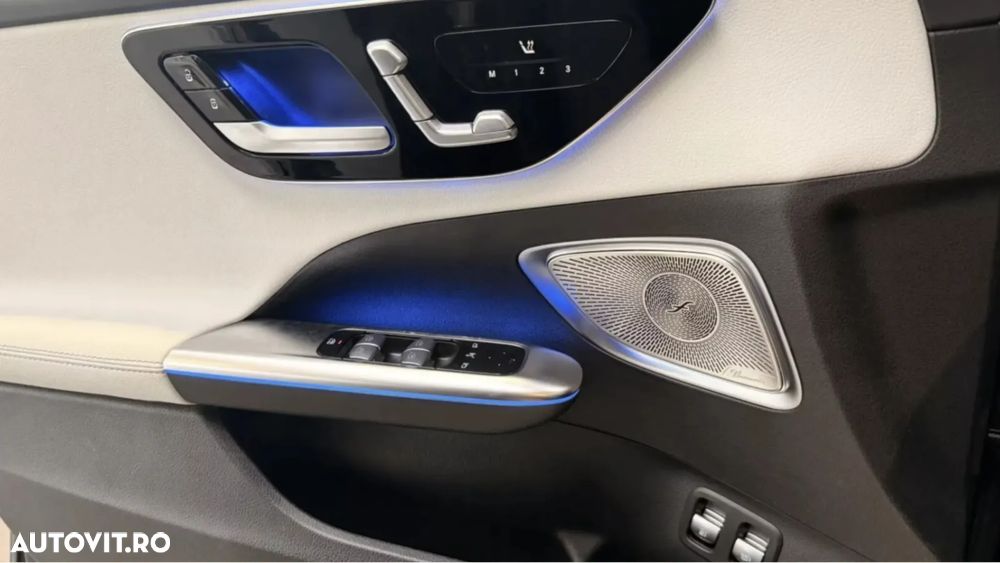 Mercedes-Benz C 300 e 9G-TRONIC AMG Line - 4