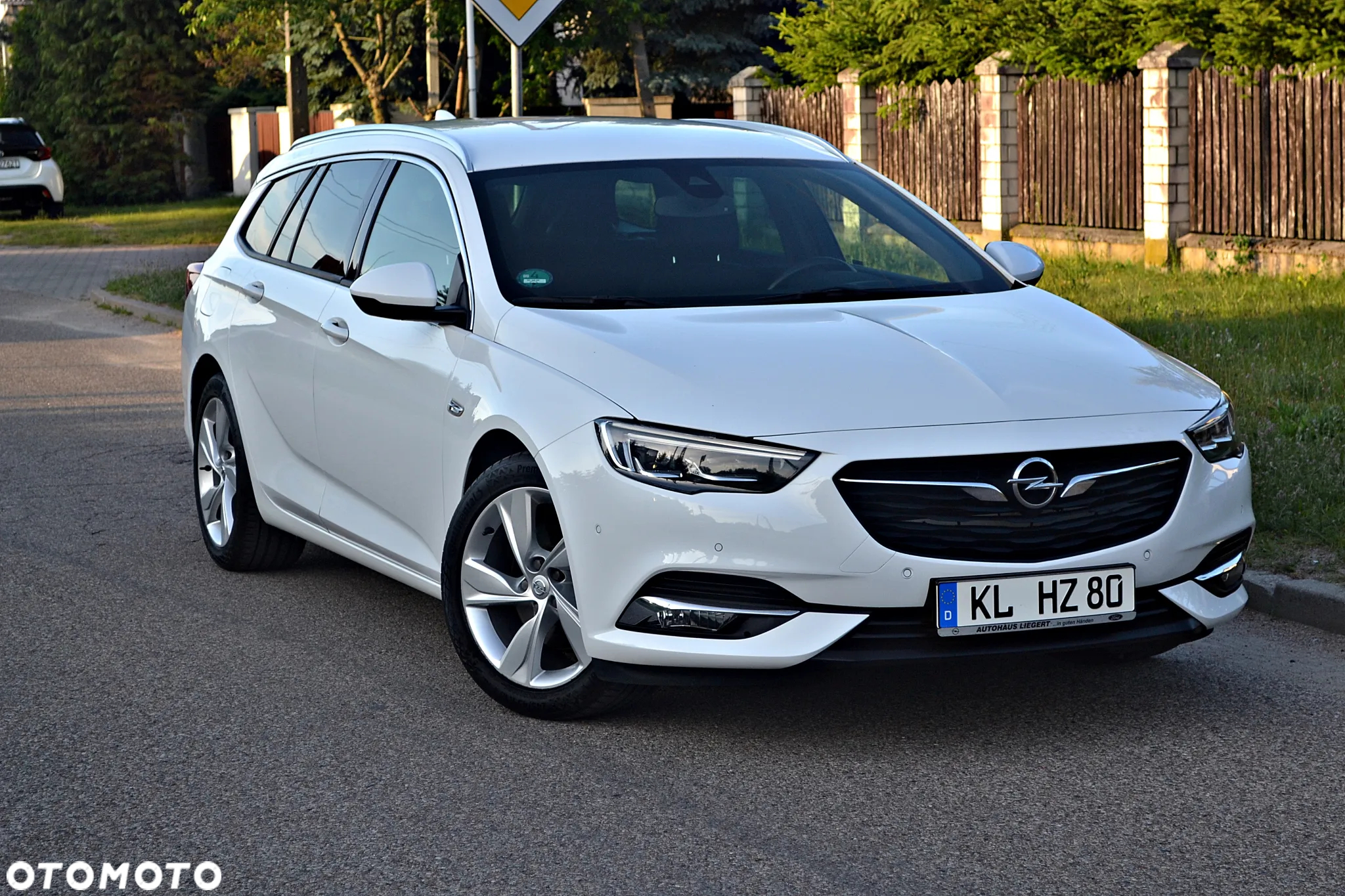 Opel Insignia 1.5 T Innovation S&S - 22