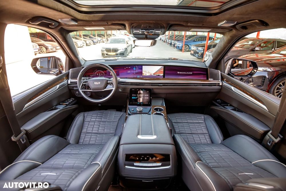 Cadillac Escalade - 9
