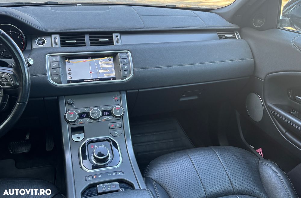 Land Rover Range Rover Evoque 2.0 D180 R-Dynamic SE - 32