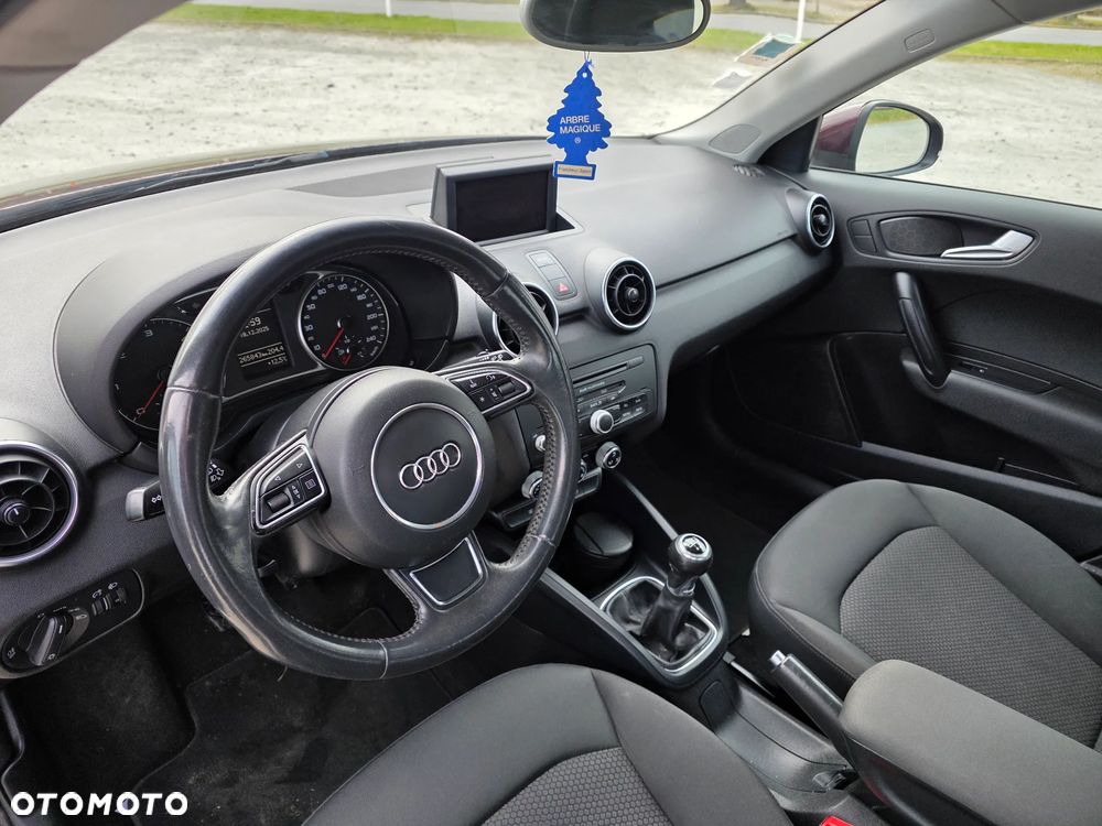 Audi A1 Sportback 1.6 TDI Ambition - 23
