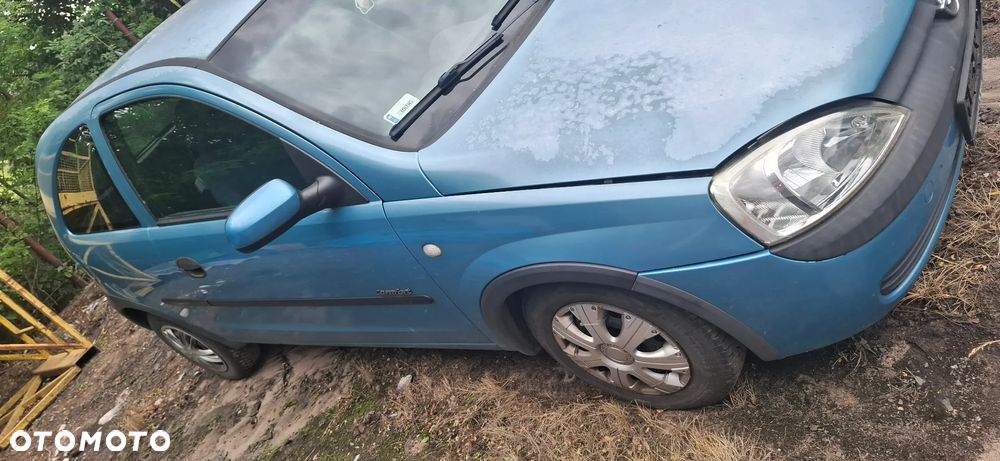 Corsa C na części - 8