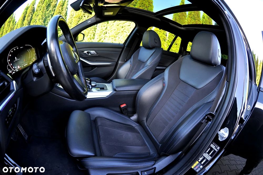 BMW Seria 3 330e xDrive M Sport - 20