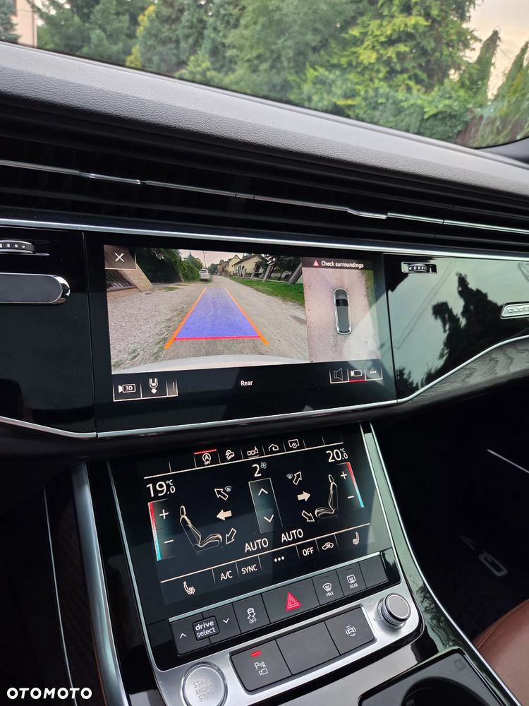 Audi Q7 - 16