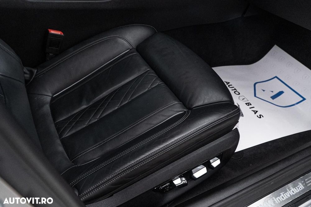 BMW Seria 5 530i Aut. Sport Line - 39