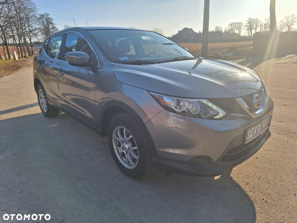 Nissan Qashqai - 2