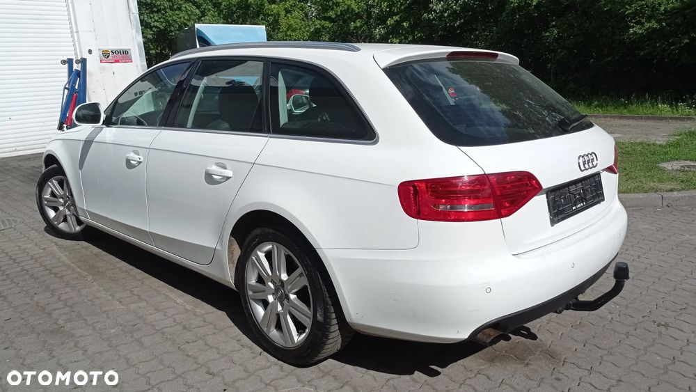 Audi A4 Avant 2.0 TFSI Attraction - 16