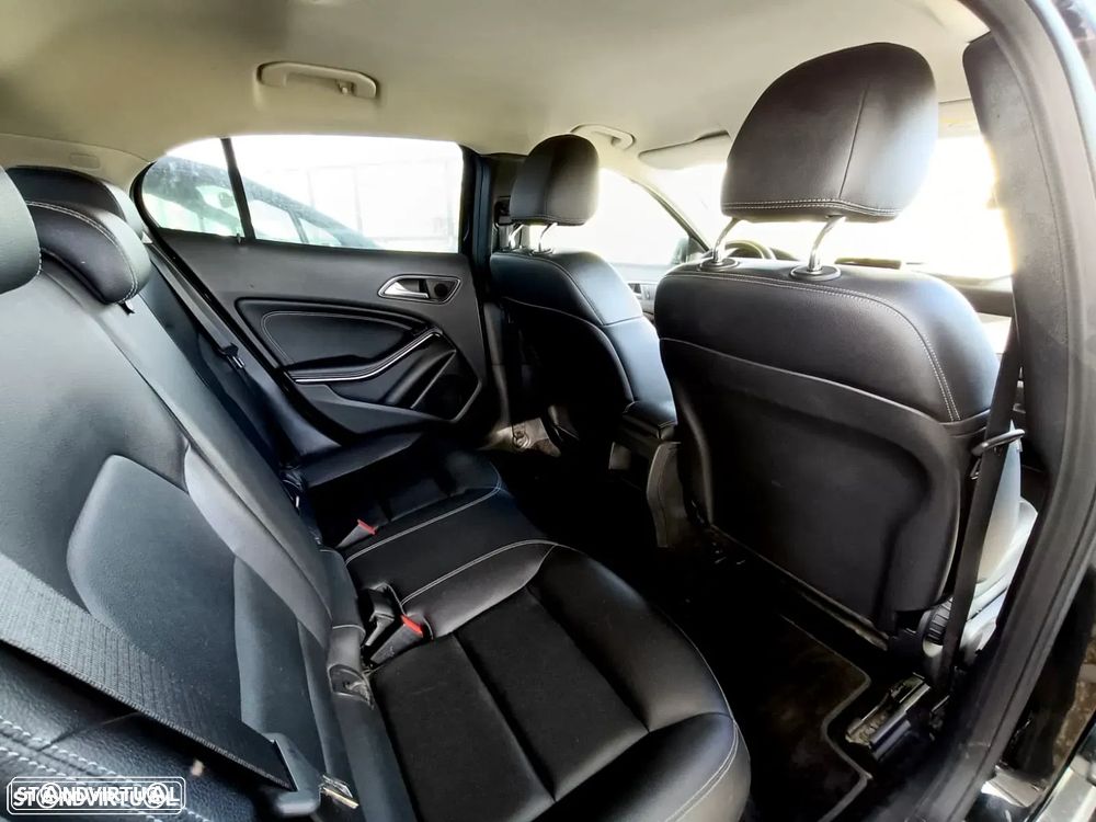 Mercedes-Benz GLA 180 (CDI) d - 8