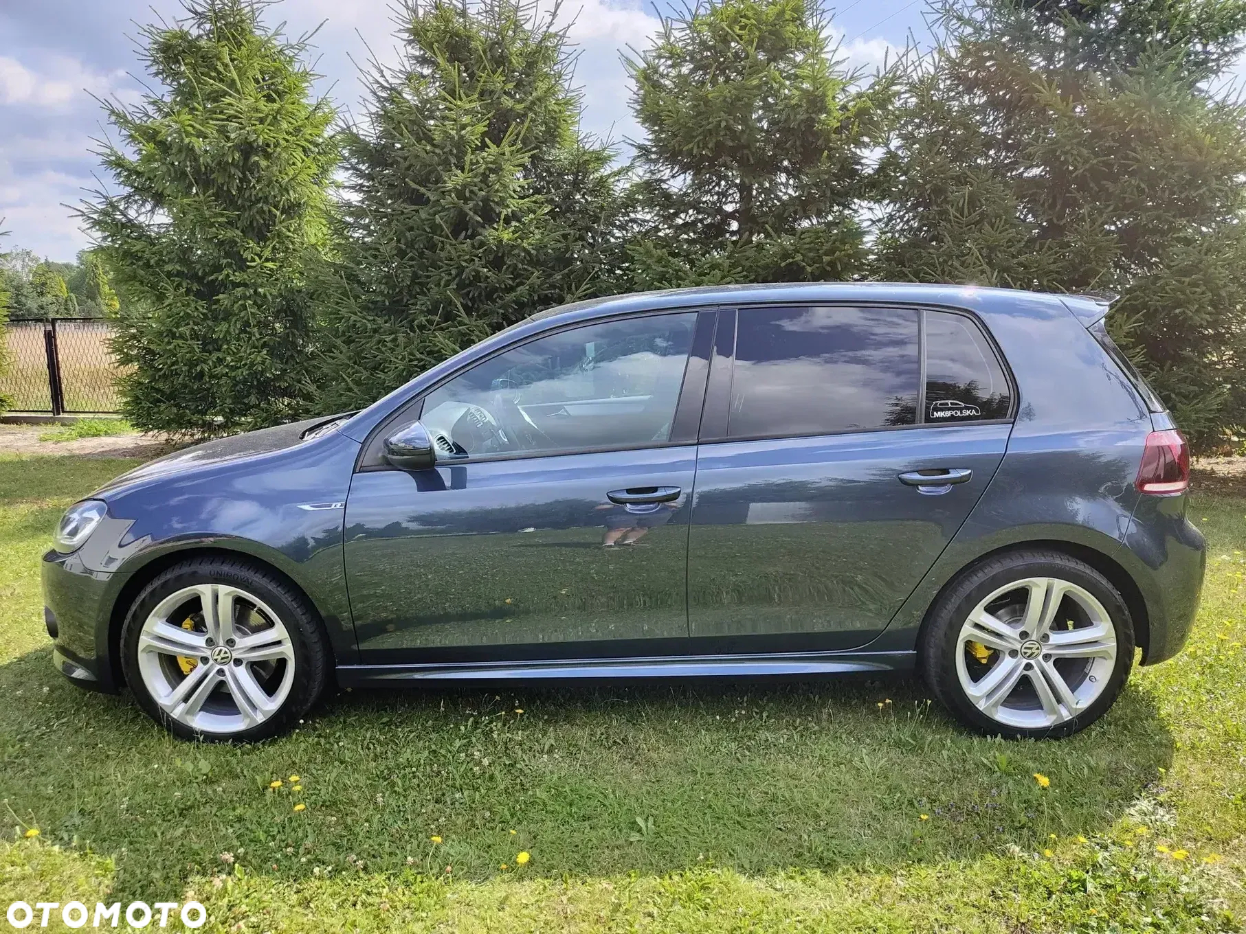 Volkswagen Golf - 2
