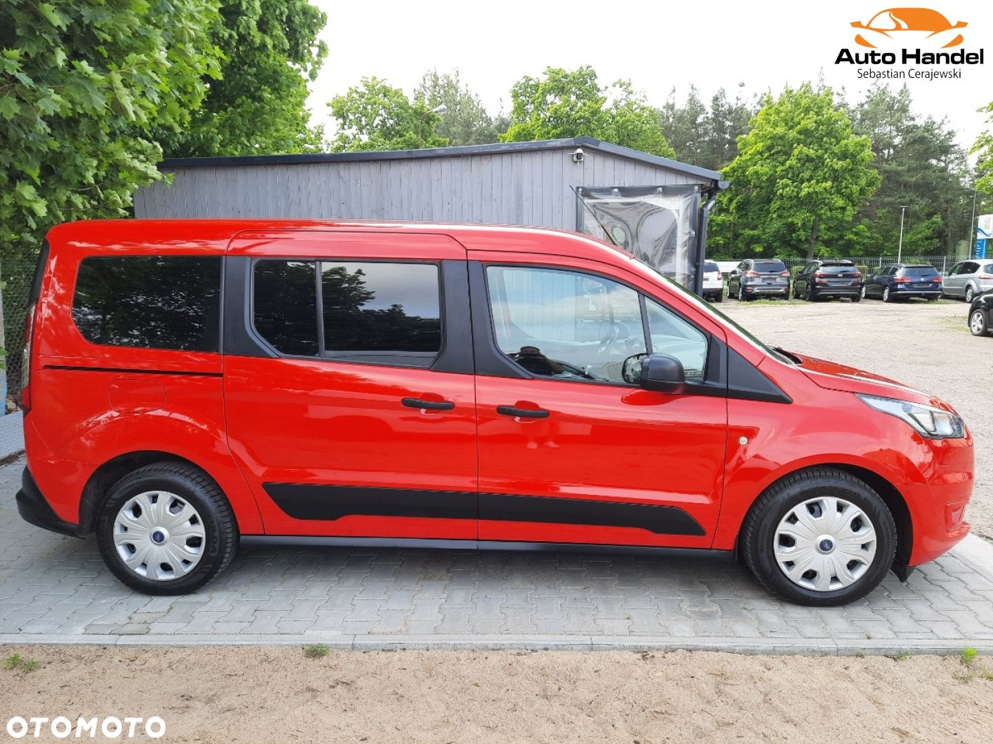 Ford Transit Connect - 9