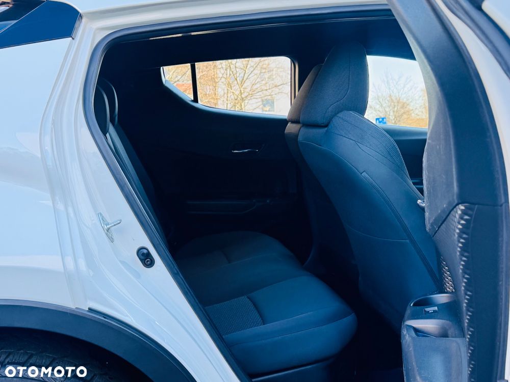 Toyota C-HR 1.8 Hybrid Dynamic - 36