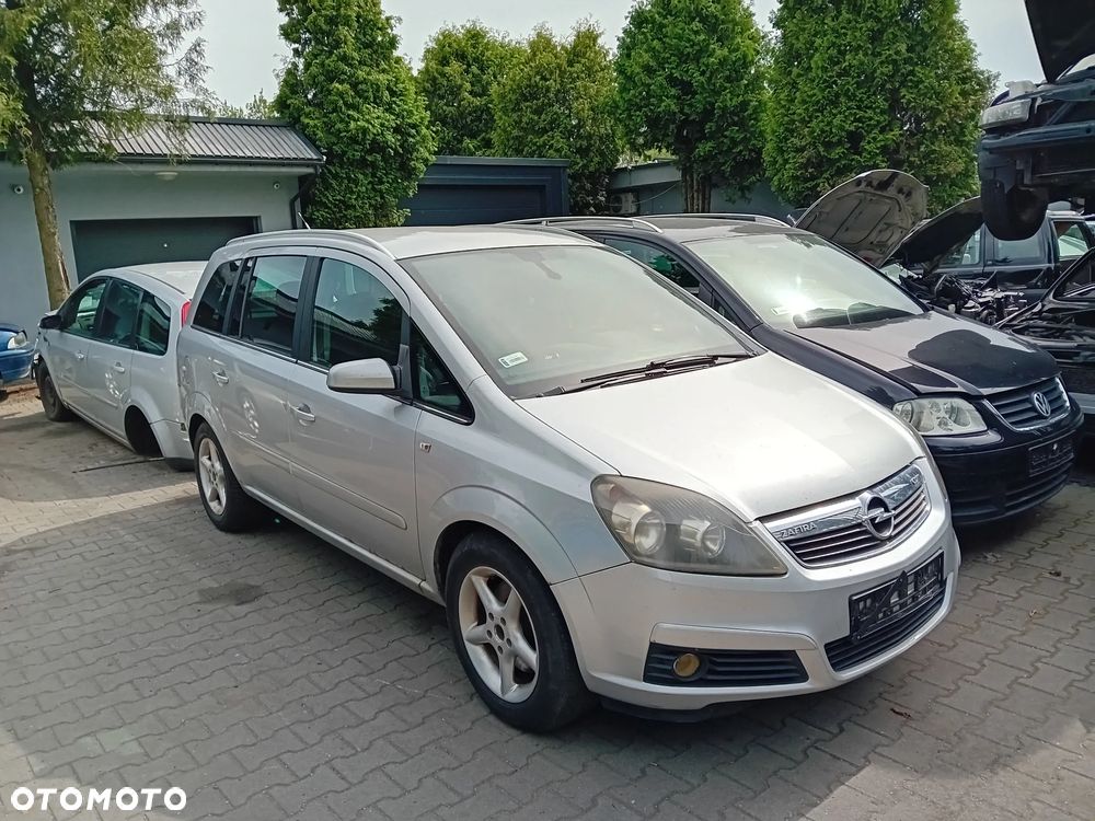 *OPEL ZAFIRA B* Samochód na części - 1
