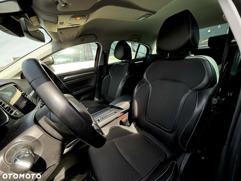 Renault Megane 1.3 TCe FAP Techno EDC - 10