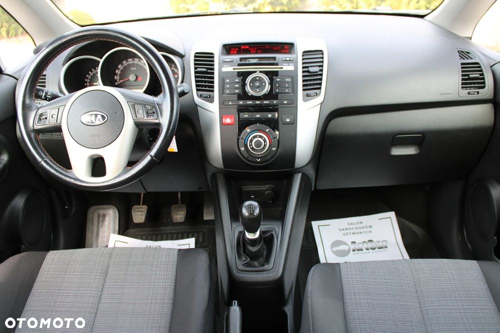 Kia Venga 1.4 CVVT Vision - 24