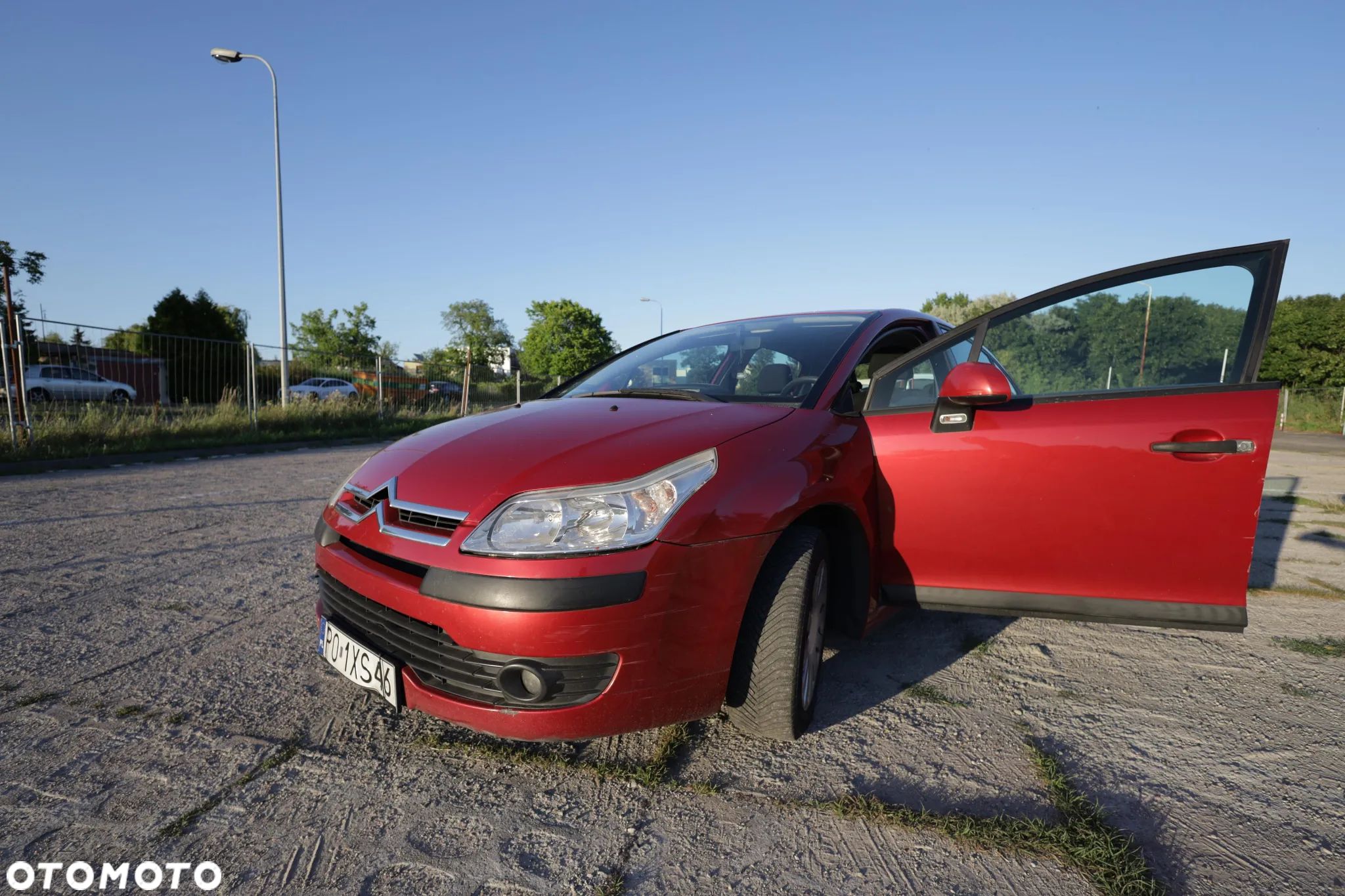 Citroën C4 1.6 16V Confort - 1