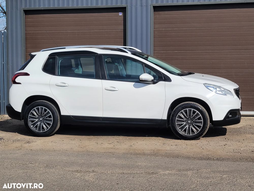 Peugeot 2008 PureTech 110 Stop&Start Style - 10