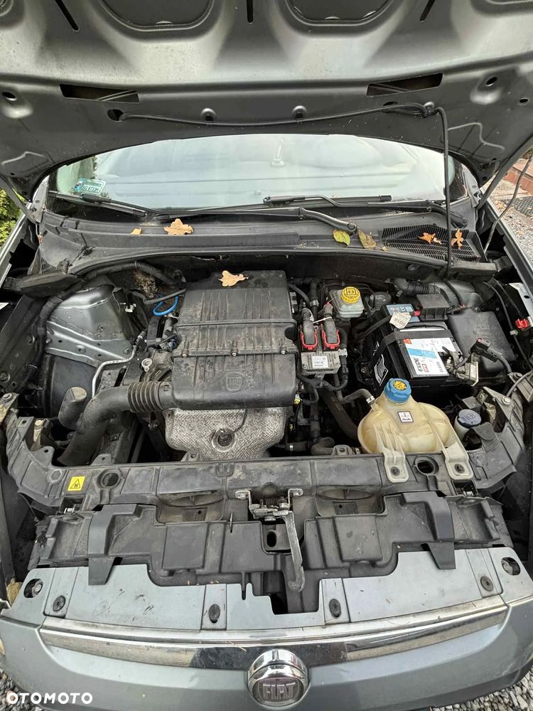 Fiat Punto 1.4 Easy S&S - 8