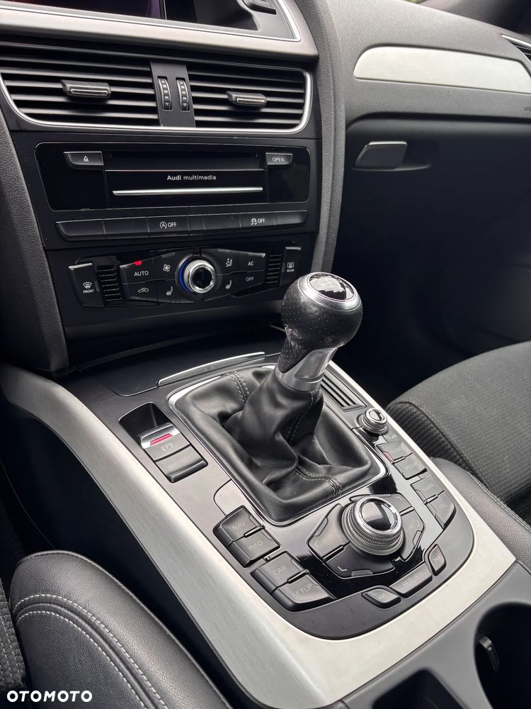 Audi A4 Avant 2.0 TDI DPF S line Sportpaket - 9