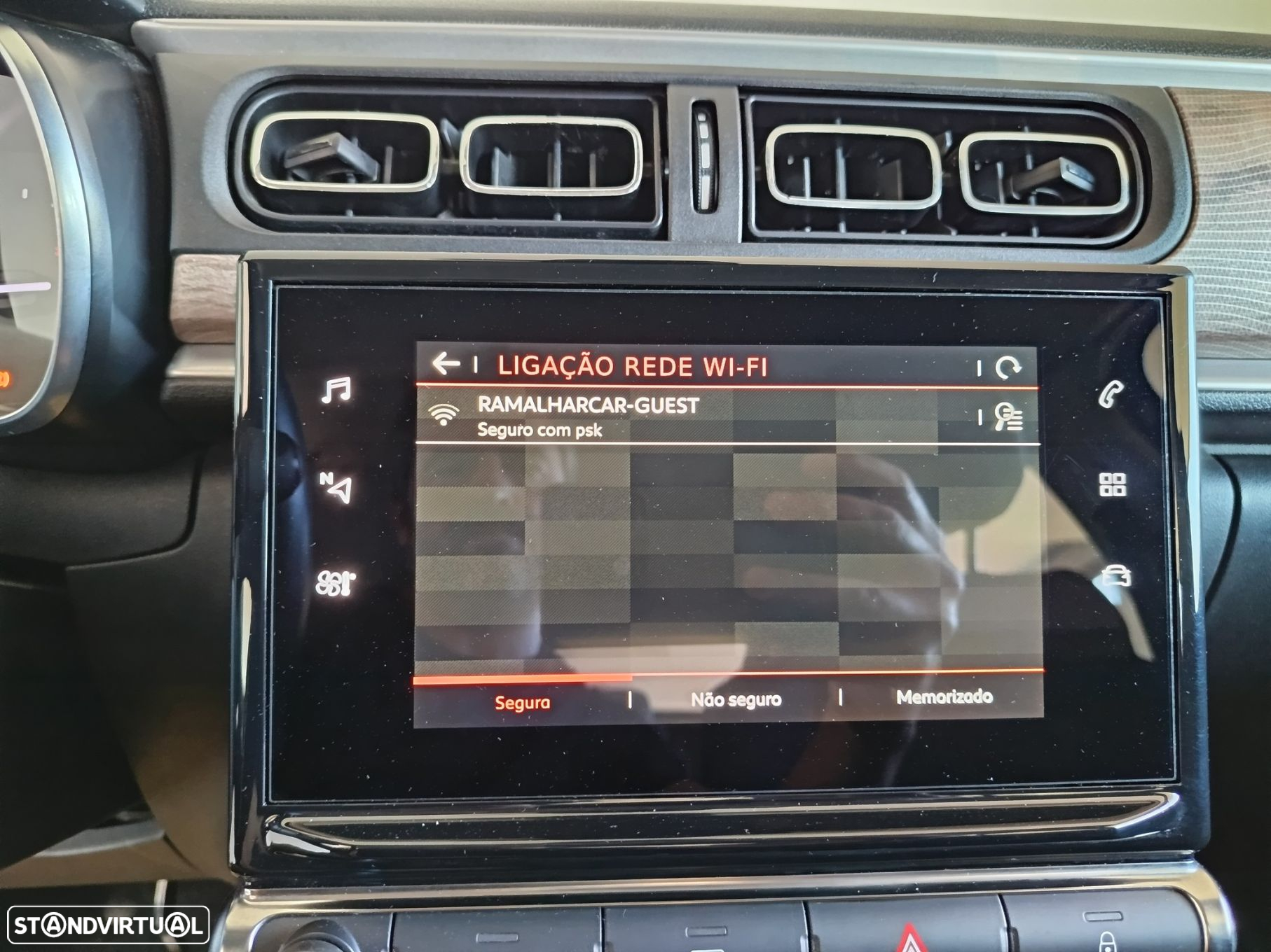 Citroën C3 1.2 PureTech Shine Pack EAT6 - 22