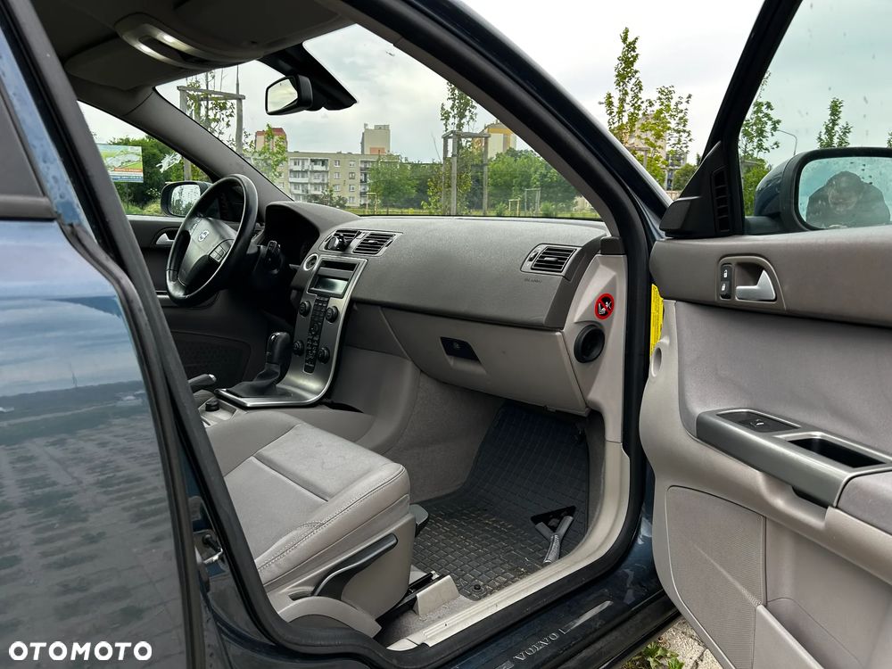 Volvo V50 2.0D - 21