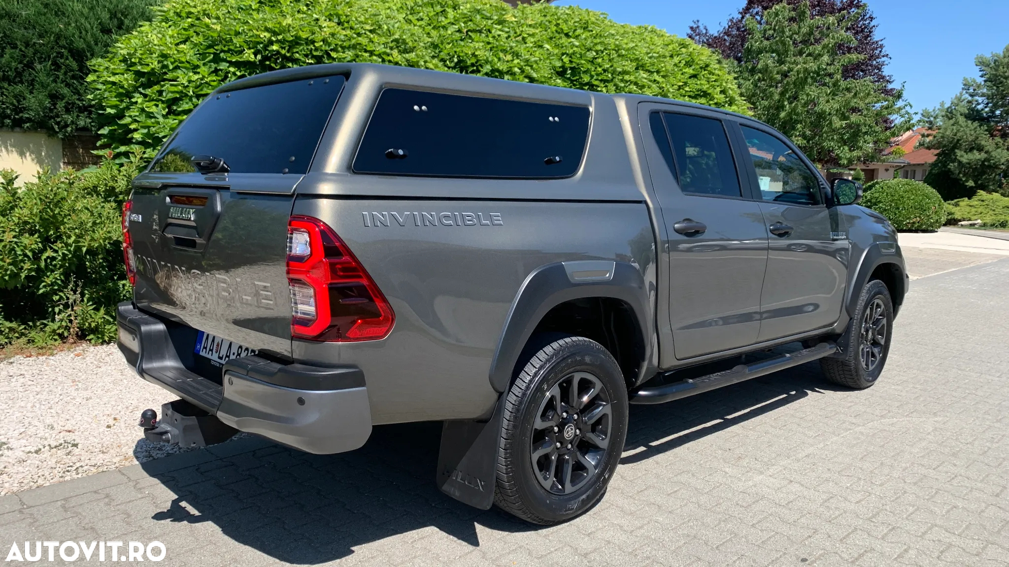 Toyota Hilux - 7