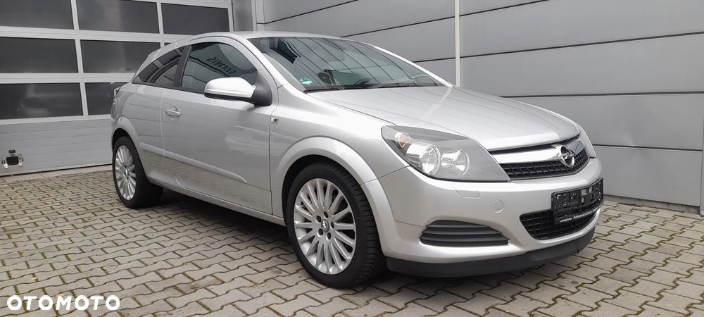 Opel Astra - 1