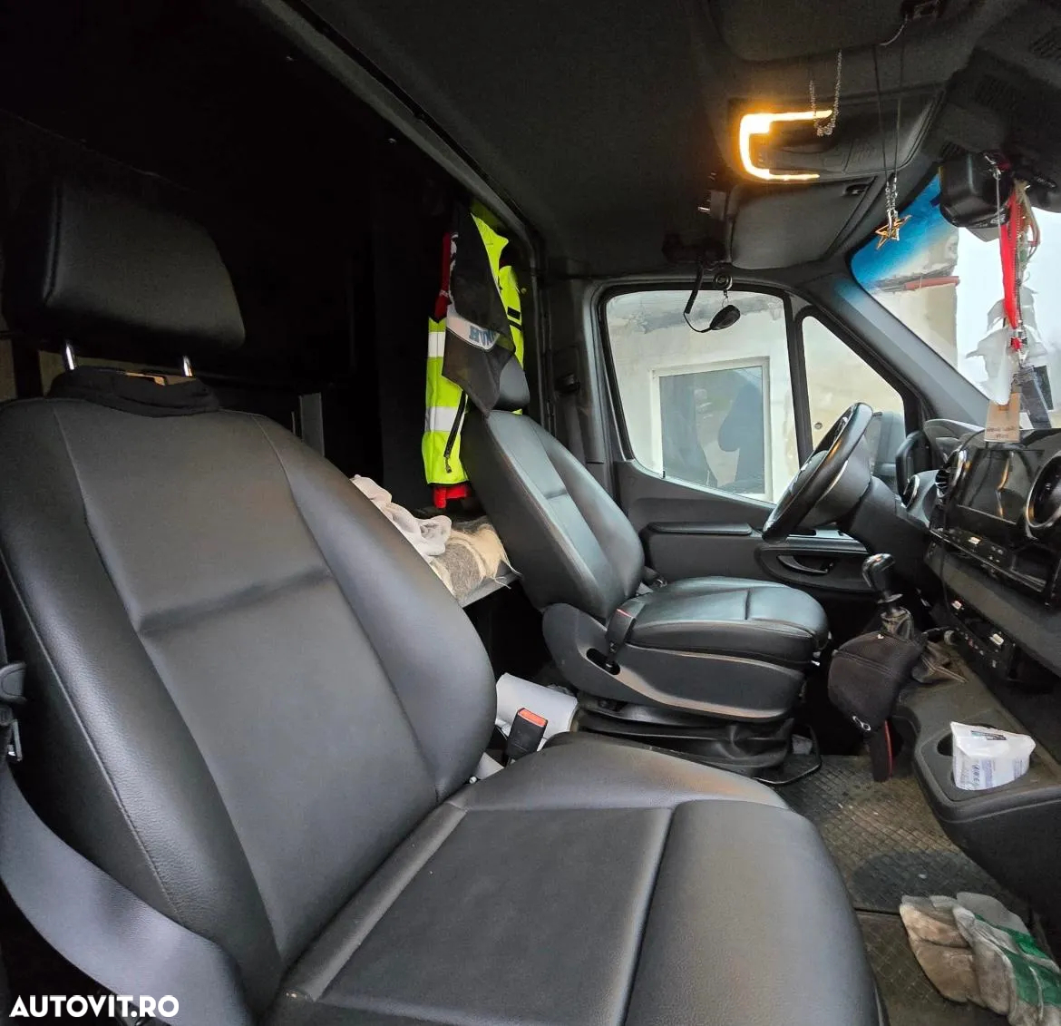 Mercedes-Benz Sprinter - 6
