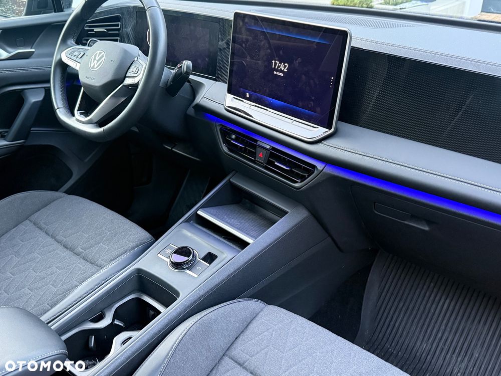 Volkswagen Tiguan - 5