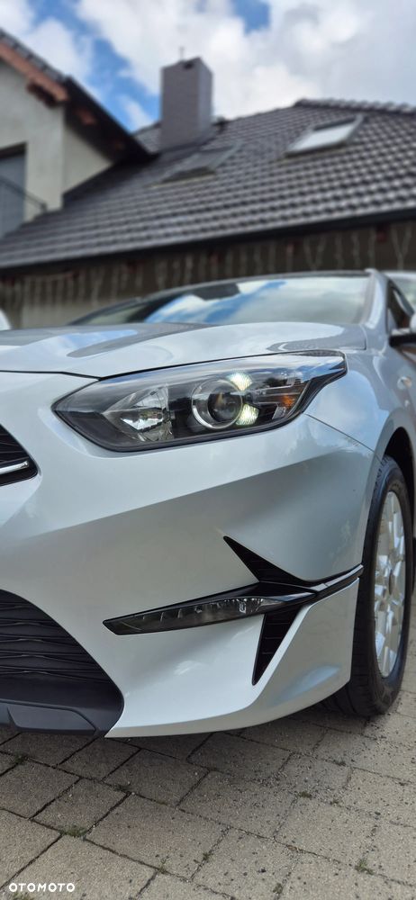 Kia Ceed 1.5 T-GDI M - 15