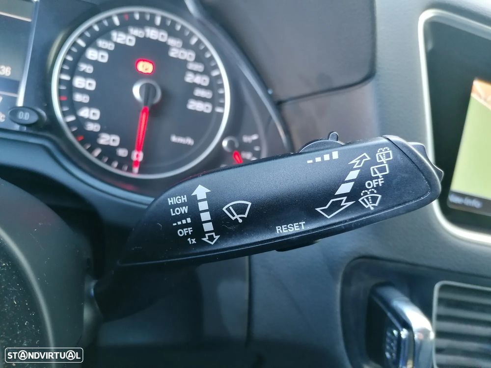 Audi Q5 2.0 TDI quattro S-line S-tronic - 28