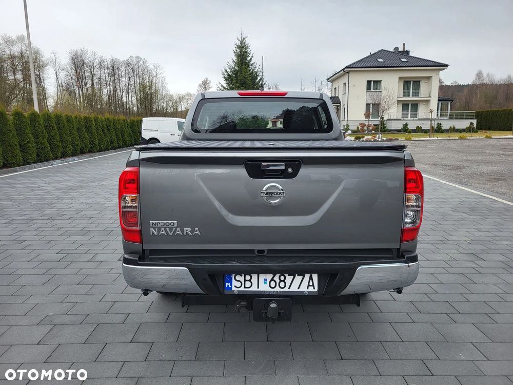 Nissan Navara 2.5 D LE Long EU5 - 7
