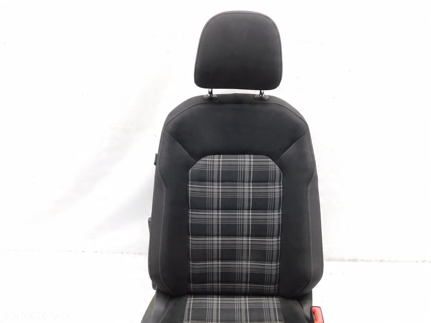 FOTELE komplet KANAPA BOCZKI - VW GOLF VI GTI 5d - 4