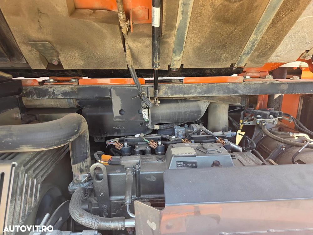 Hitachi ZX85-6, 2022, 2.787h, CUPLA RAPIDA HIDRAULICA+3 cupe NOI, adanc sapare 5m, latime 2,3m, senile cauciuc 80% ok doar 444h deplasare, inst picon pe brate, aer cond, camera spate, scaun incalzit, LAMA NIVELARE, Masa 8,5t, leasing, PROMOTIE 62.900Eur+Tva - 28