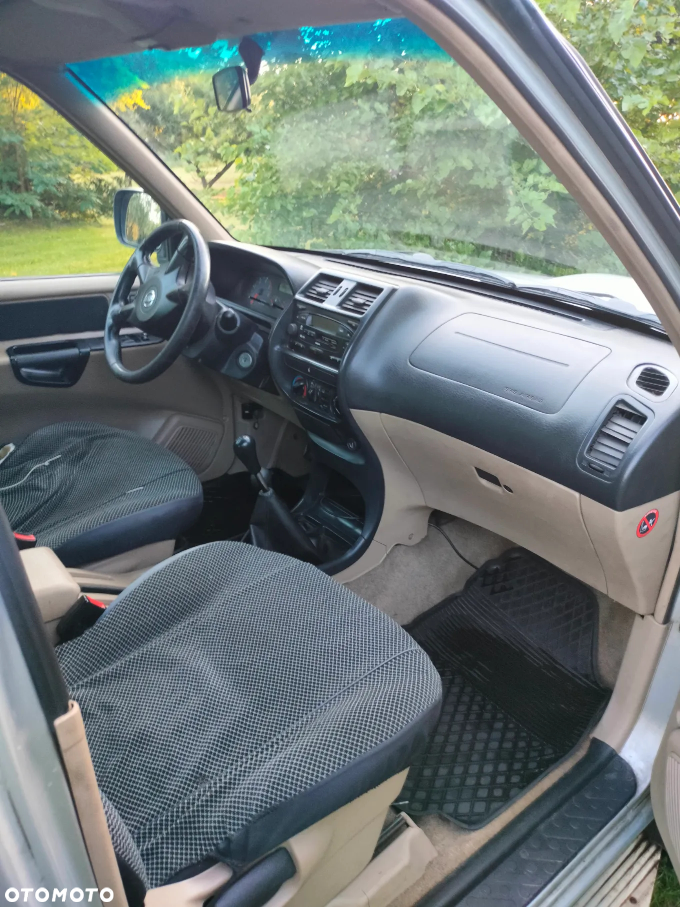 Nissan Terrano - 8