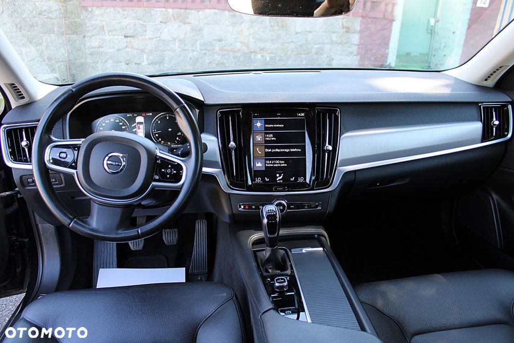 Volvo S90 - 18