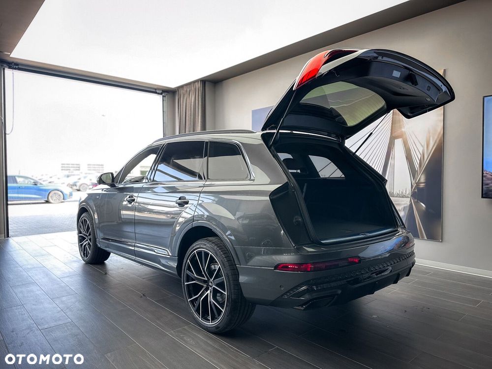 Audi Q7 - 9