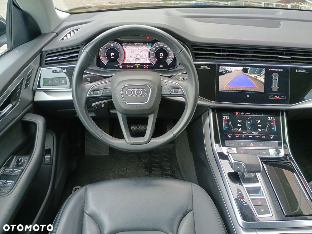 Audi Q8 - 18