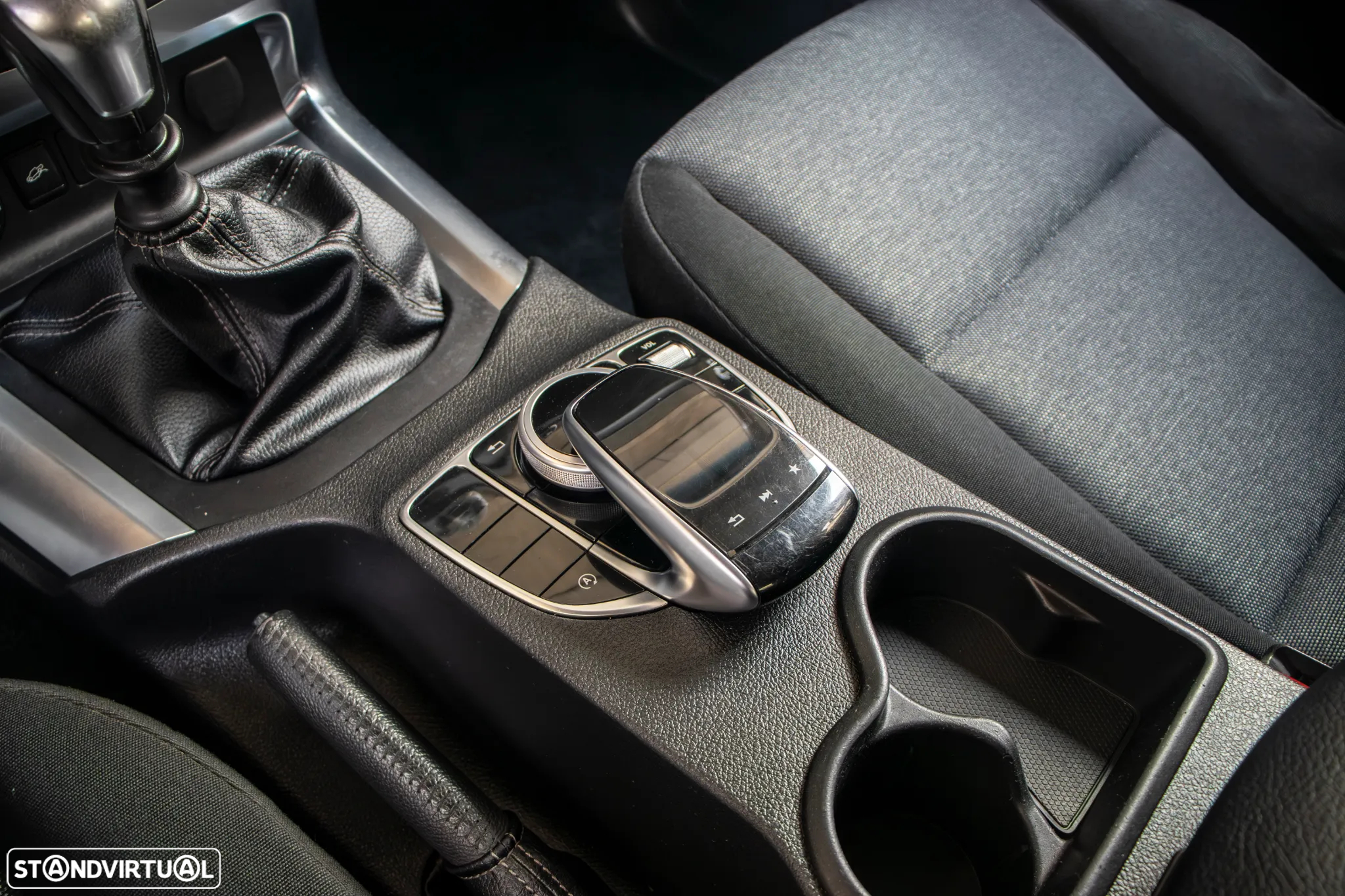 Mercedes-Benz X 250 d Pure 4-Matic - 12