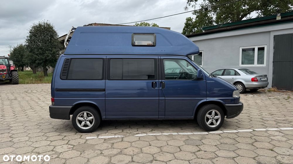 Volkswagen Multivan - 1