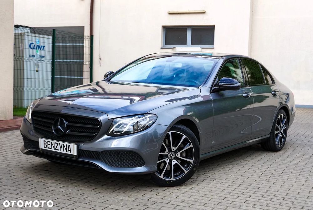 Mercedes-Benz Klasa E 200 CGI BlueEFFICIENCY Automatik Avantgarde - 11