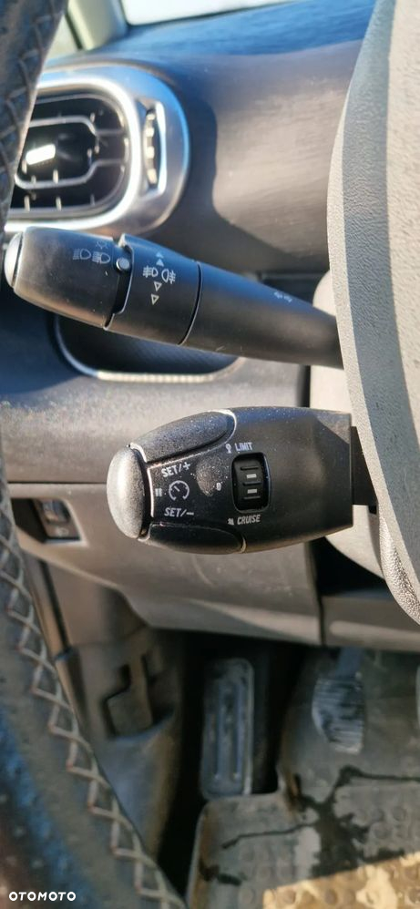 Citroën C3 Picasso 1.4i Seduction - 9