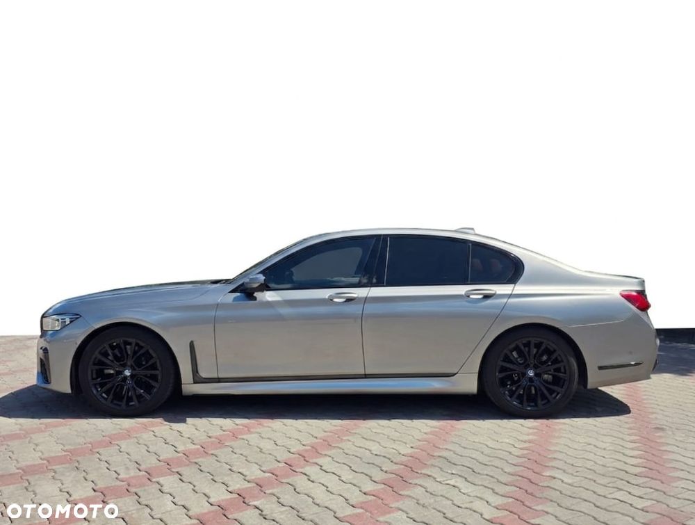 BMW Seria 7 740d xDrive mHEV sport - 6
