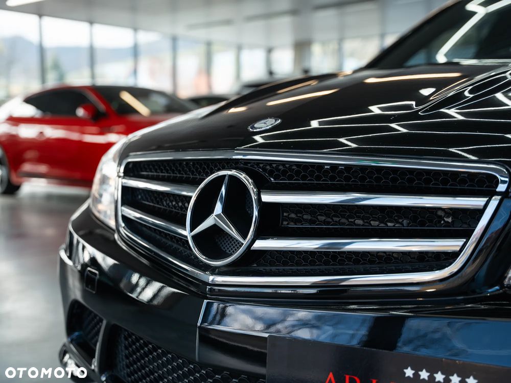 Mercedes-Benz Klasa C 63 AMG - 5