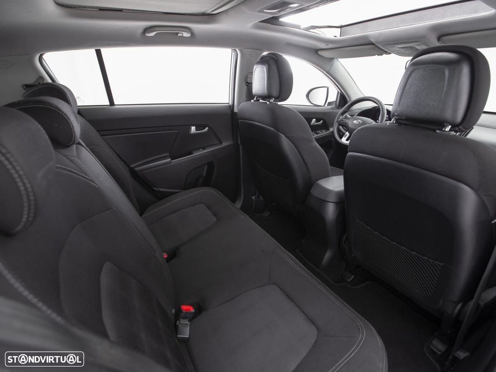 Kia Sportage — fotografia 11