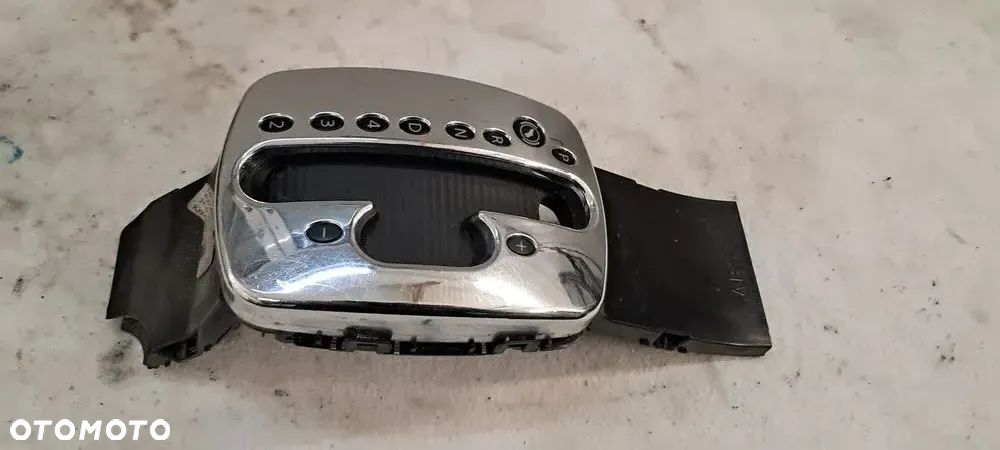 Kaseta Osłona Roletka Chrom Lewarka Skoda Superb I 3U0713111 - 1