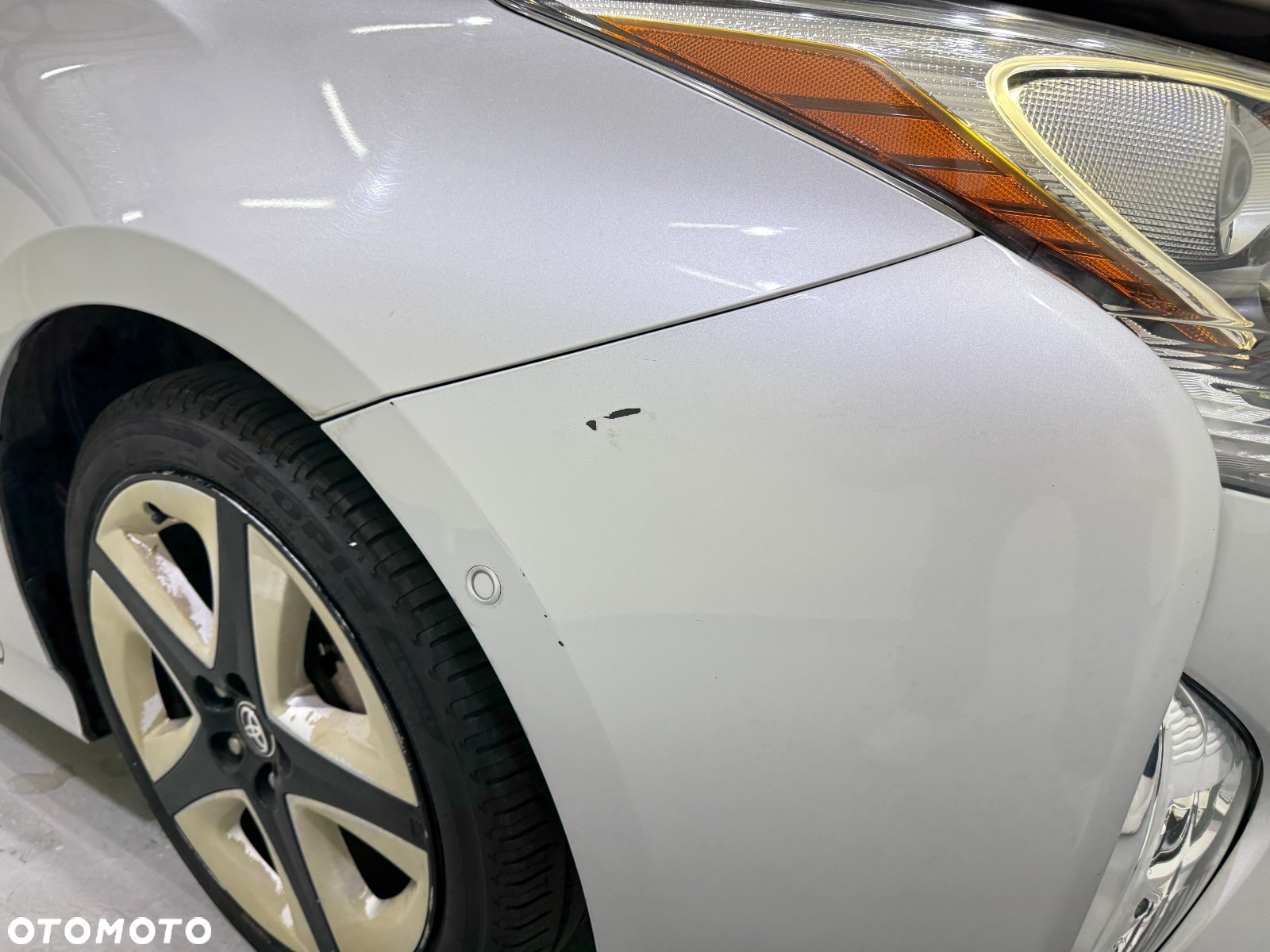 Toyota Prius 1.8 Hybrid Premium - 4