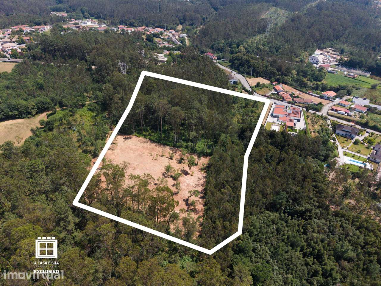 Terreno urbanizável com 4.030 m2 em Arrifana, S. M. Feira - Exclusivo - Grande imagem: 3/16