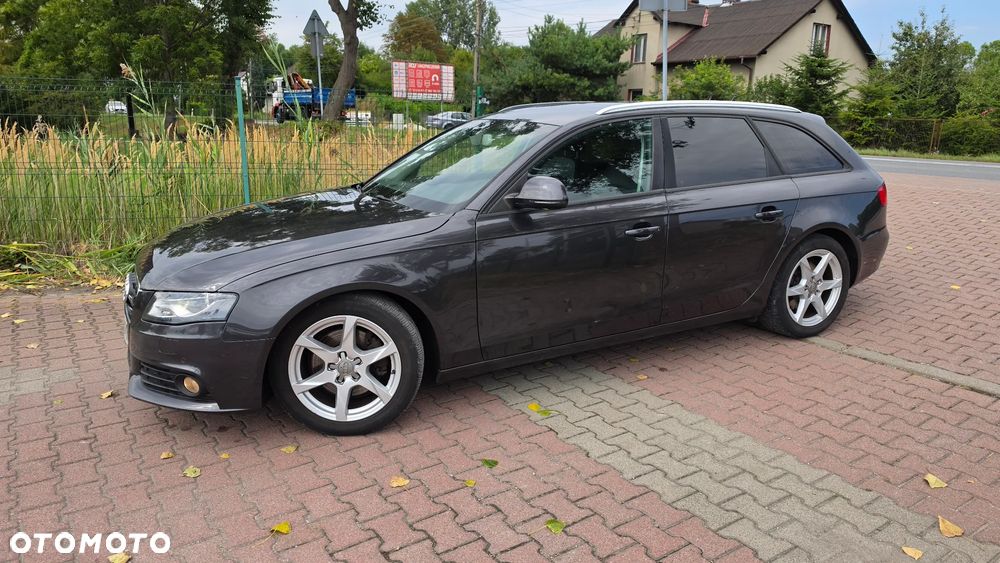 Audi A4 Avant - 29