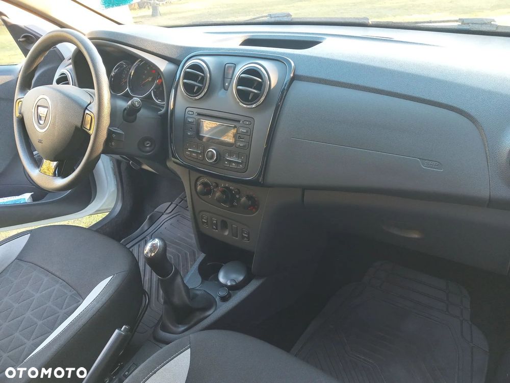 Dacia Sandero - 7