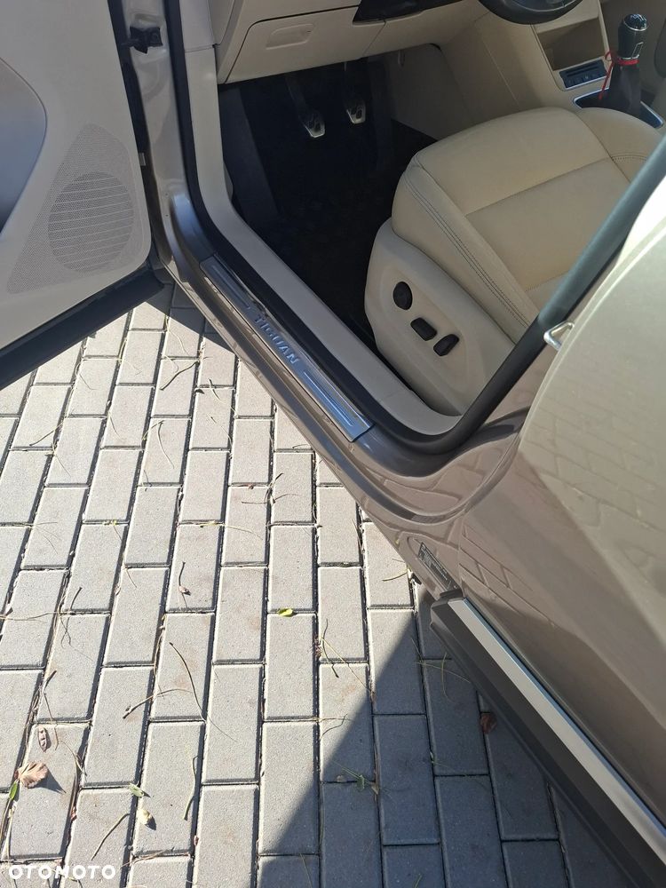 Volkswagen Tiguan - 15